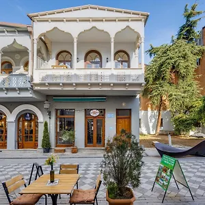 The Heart Of The Ancient District 3bd-2bath Apartament Апартаменты